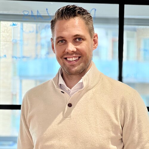  Frederik R. Pedersen